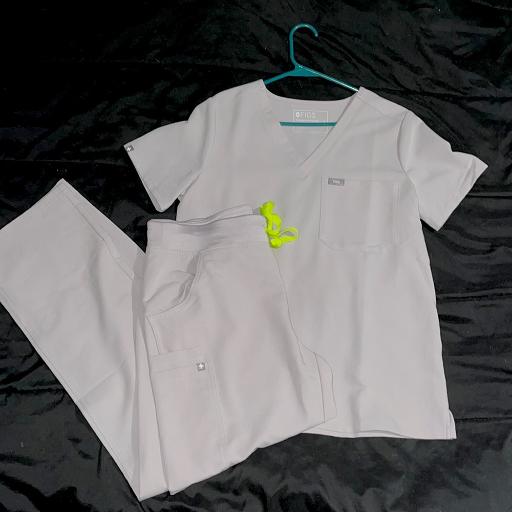 Slate Figs scrubs